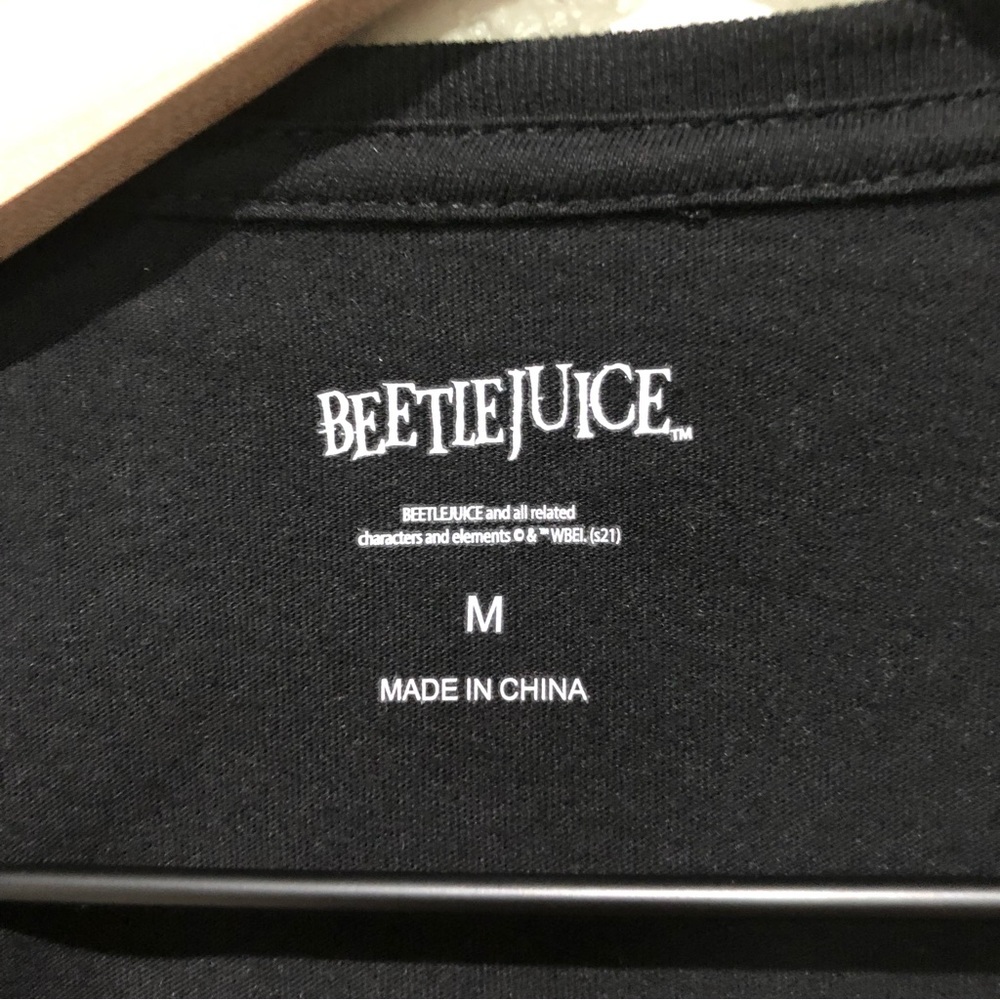NWT Beetlejuice Movie Graphic Tshirt - Women's XXS or Kids Medium - Old Navy - Picture 3 of 4